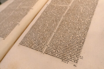 latin medieval book detail
