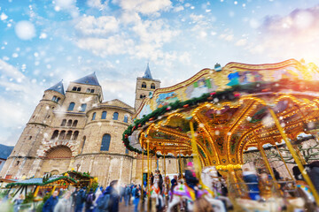 trier - colorful christmas market in winter with snowfall - obrazy, fototapety, plakaty