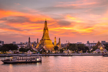 Wat Arun beautiful Thai landmark after the sunset, Bangkok,Thailand