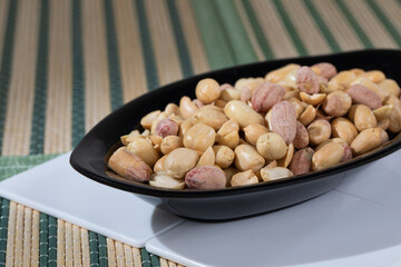 Crunchy Roasted Ching or Chickpeas