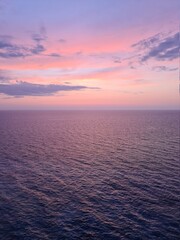 Obraz premium sunrise over the sea