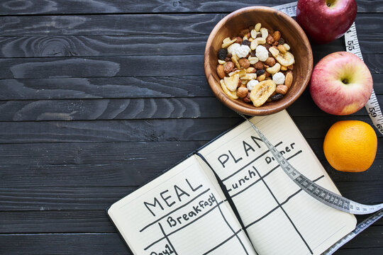 breakfast proper nutrition diet plan lifestyle wooden background