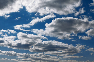 Obraz premium Flying clouds in the daytime . Blue atmosphere with clouds 