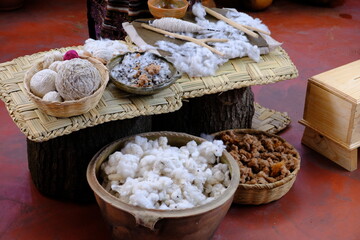 Fototapeta na wymiar Guatemala Santiago Atitlan Lake Atitlan - Lago de Atitlan - San Juan La Laguna market Gossypium - cotton