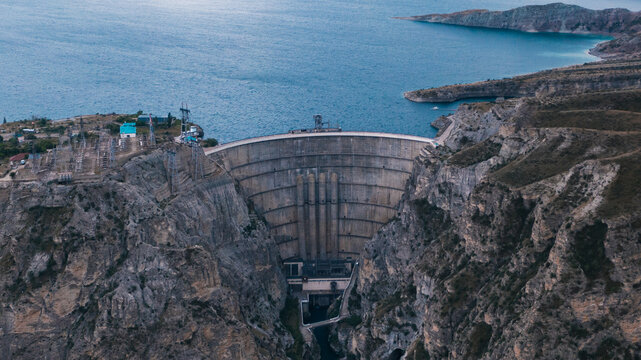 Arch-gravity dam - aerial view