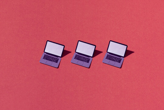 Technology and social media. Laptop seamless pattern