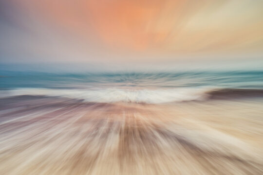 Zoom in of the sea 4