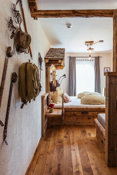 Vintage Mountaineering Bedroom