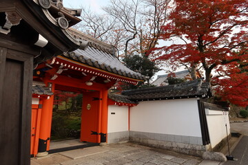 The entrance to Eisetsuin Subordinate Temple in the precincts of Konkai-koumyou-ji in Kyoto City in...