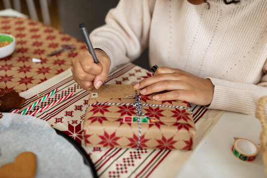 Preparing Christmas presents