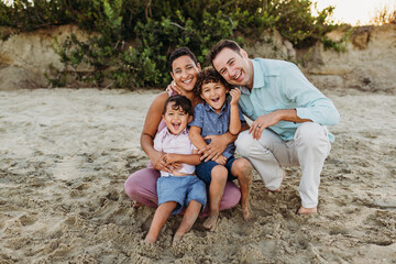 Fototapeta premium Happy family portrait at beach