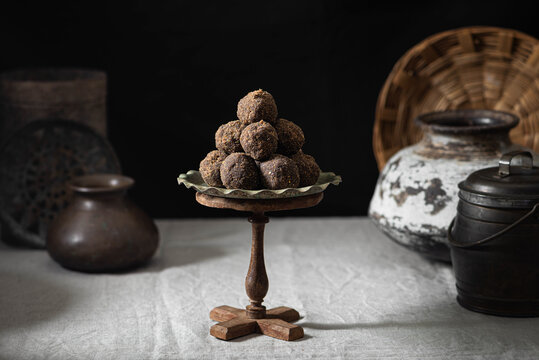Red Rice Jaggery Ladoo