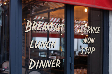 breakfast lunch dinner, cafe exterior in Paris, France