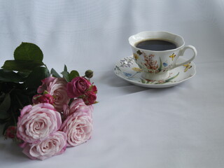 розовые розы чашка чай 