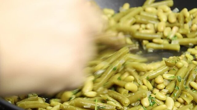 cuisson des haricots verts &agrave; la po&ecirc;le 