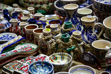 Obraz na płótnie Canvas Romanian clay handmade pottery in Christmas market