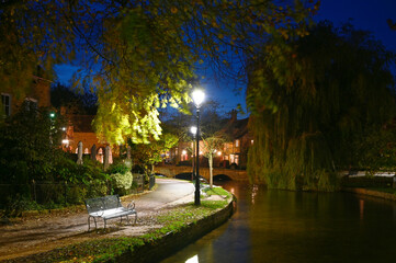 Bourton on the Water at night