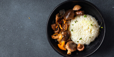 Fototapeta na wymiar risotto mushroom rice meal mushrooms snack on the table copy space food background 