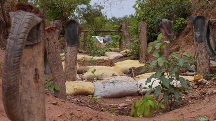 Fototapeta na wymiar Site d'orpaillage a Mandiana en Guinee