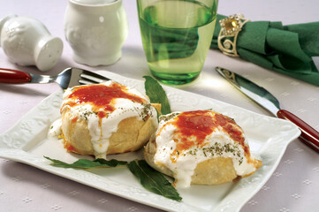 Turkish Traditional Food Borek Manti with Minced Meat, Tomato Paste and Pouring Yogurt / Yoghurt Burek Dumplings Sosyete Mantisi

