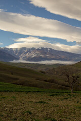 Fototapeta premium panorama of the majella mountain with snowy peak, italy