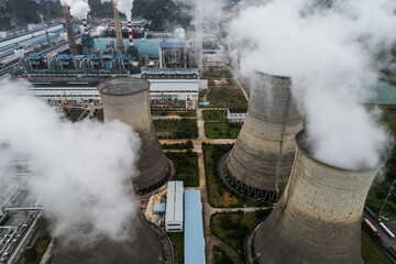 Aerial photography of an alumina plant built on a karst landscape