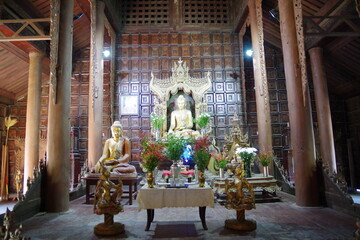 ミャンマー　マンダレーのシュエインピン僧院