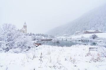 Fototapeta premium Sulden, south tyrol, saw by the lake