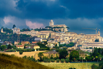 Fototapeta na wymiar Fermo, Marche, Italy: panoramic view