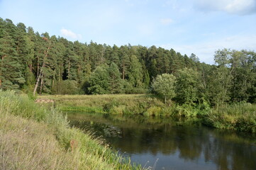Fototapeta na wymiar The Nerl River at Babya Gora at the junction of the Yaroslavl, Ivanovo and Vladimir regions