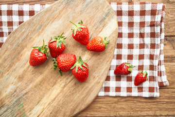 strawberry wood board kitchen fresh fruit vitamins