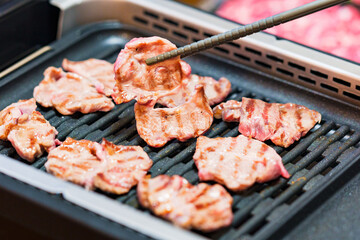 ジンギスカン　羊肉　ラム　【 焼肉 イメージ 】