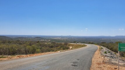 road to the mountains