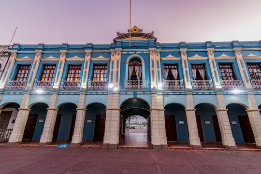 Illuminated Palacio Municipal De Tlacotalpan at town square, Tlacotalpan, Veracruz, Mexico