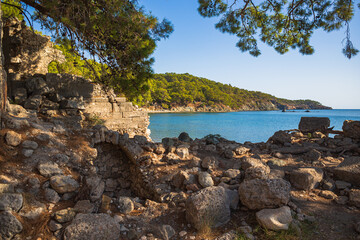 Fototapeta na wymiar Phaselis ruin