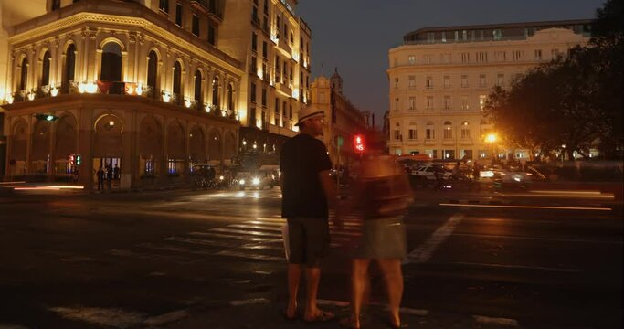 time lapse of hotel parque central and traffic in vieja havana, Cuba