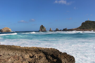 Pointe des châteaux - Rochers sur la mer