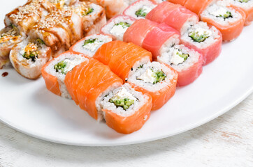 Sushi rolls with fish 