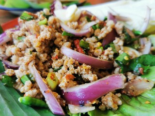 salad with shrimps