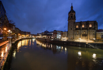 San Anton church and bridge in Bilbao at dusk