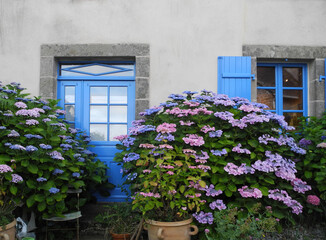 Fenster in der Bretagne