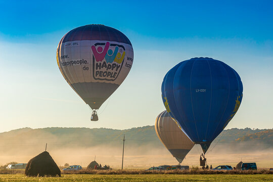 Hot air balloons, Romania