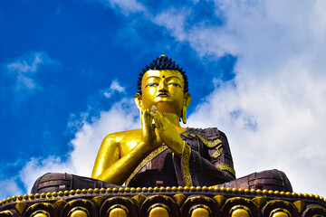 golden buddha statue