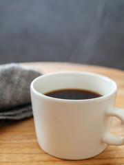 湯気がたったホットコーヒー