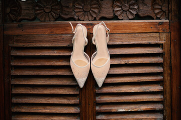 Fototapeta na wymiar Elegant wedding shoes for ceremony