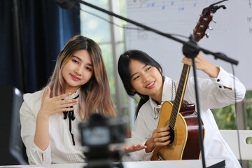 student person learning classical music with online class live streaming media video, musical class
