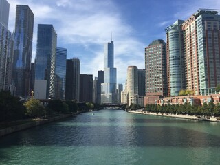 Fototapeta na wymiar Chicago Waterway