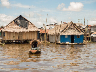 Floating houses in Belen, Iquitos - obrazy, fototapety, plakaty