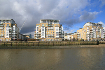 Fototapeta na wymiar urban landscape at River Thames, London 