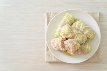 Minced Pork Wrapped in Chinese Cabbage or Steamed Cabbage Stuff Mince Pork